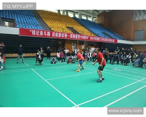 西安羽毛球队在大师赛中的默契配合与战术分析